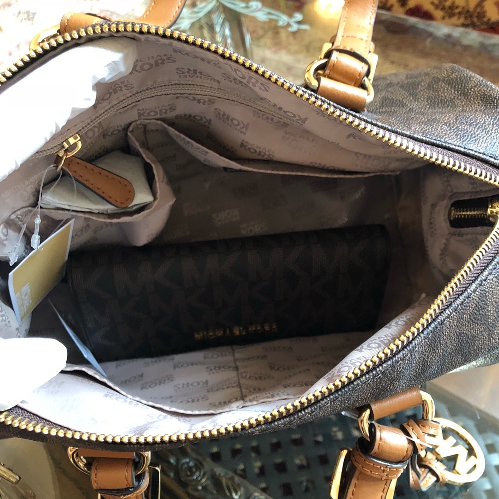 2pcs Michael Kors Grayson MD Chain Satchel&Wallet - Picture 5 of 8